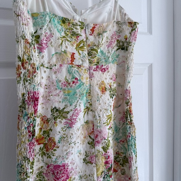 ASTR The Label Mireille Floral Eyelet Mini Dress White Multicolor Size M - Picture 7 of 11